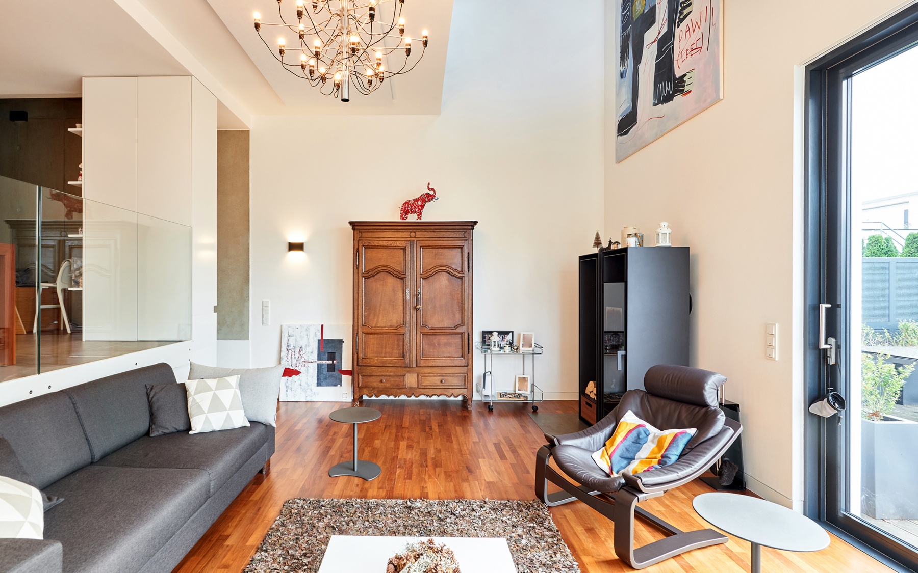 Furnished architect house in Bridel